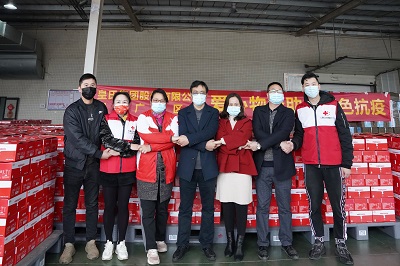 暖冬行動丨皇氏集團捐贈20萬元營養(yǎng)物資與百色人民共渡疫情關！