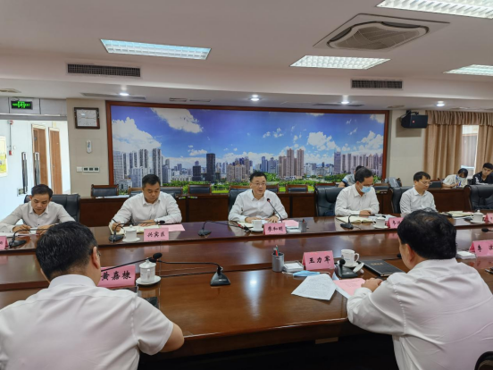來賓市與皇氏集團(tuán)、華能舉行200萬千瓦農(nóng)光牧儲大基地項目推進(jìn)座談會