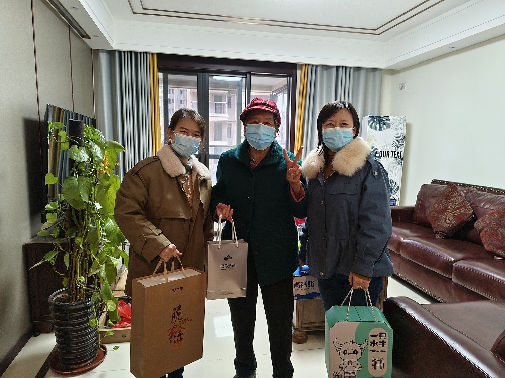 牽手春天，縱情向前丨皇氏乳業(yè)集團開展新春走訪慰問外派員工家屬活動